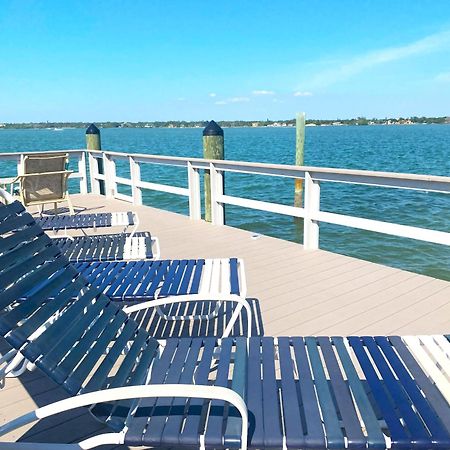 107-Waterfront-Walk To Beach-Lovely St. Pete Beach Exterior photo